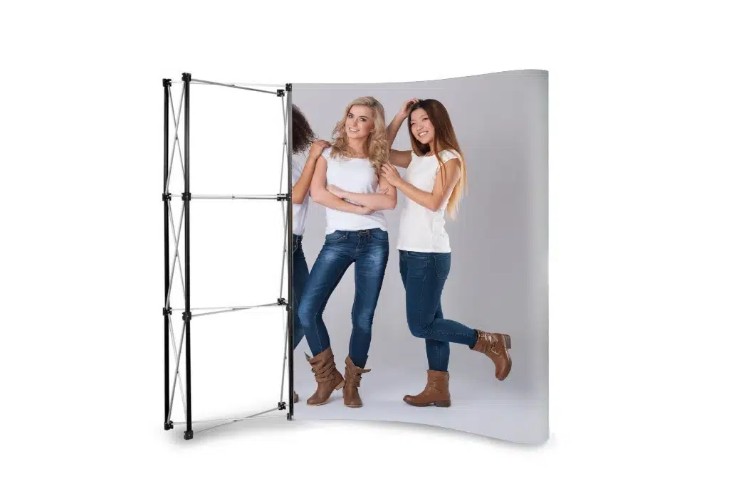 Pop Up ívelt 3x3 gurulós táskában